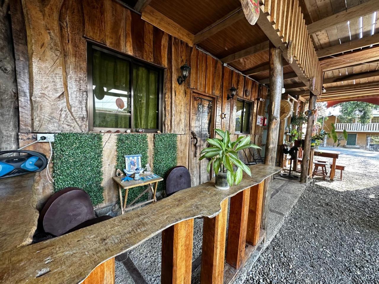 Hostel Rustico Marabi Tárcoles Εξωτερικό φωτογραφία