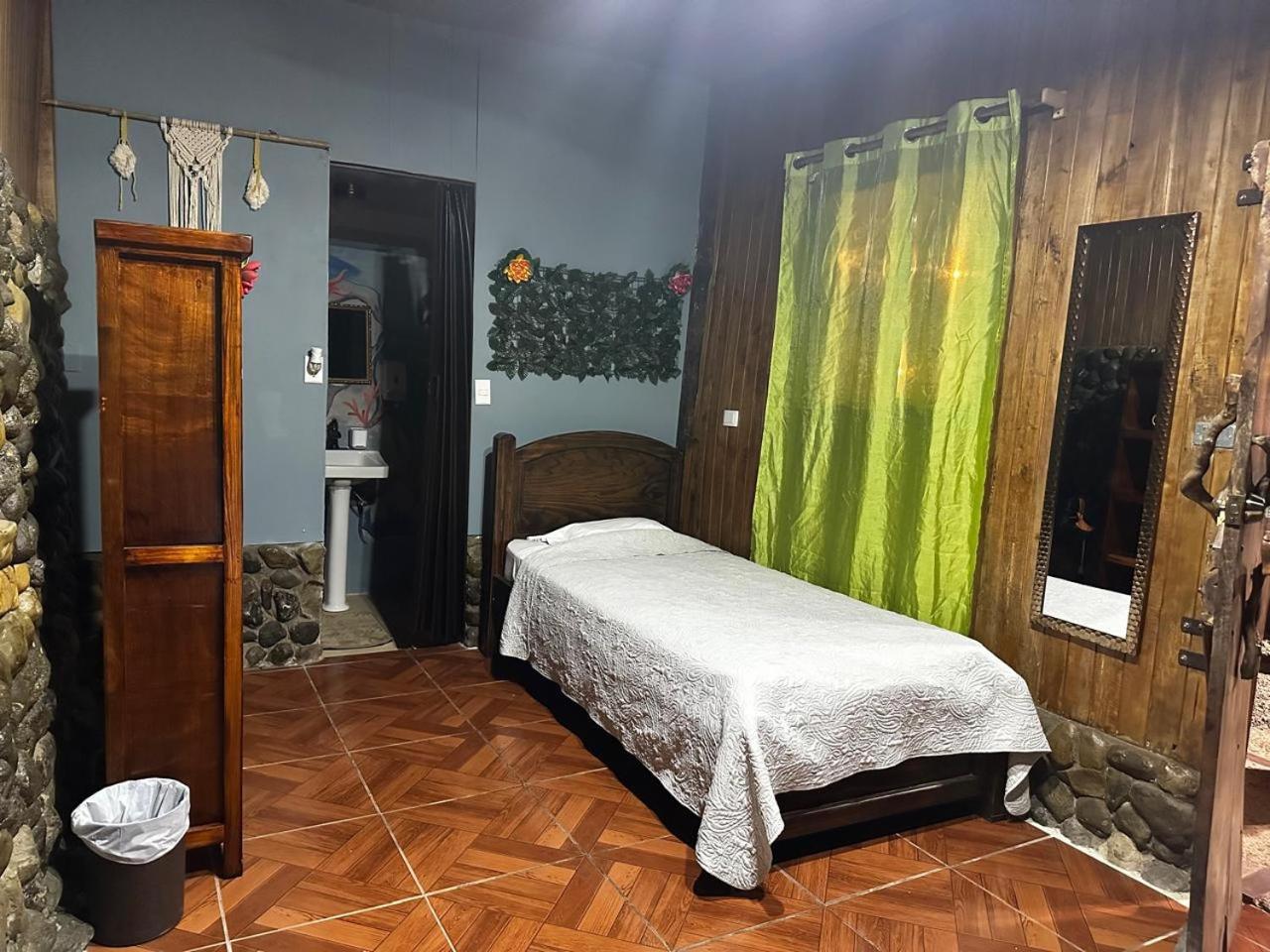 Hostel Rustico Marabi Tárcoles Εξωτερικό φωτογραφία